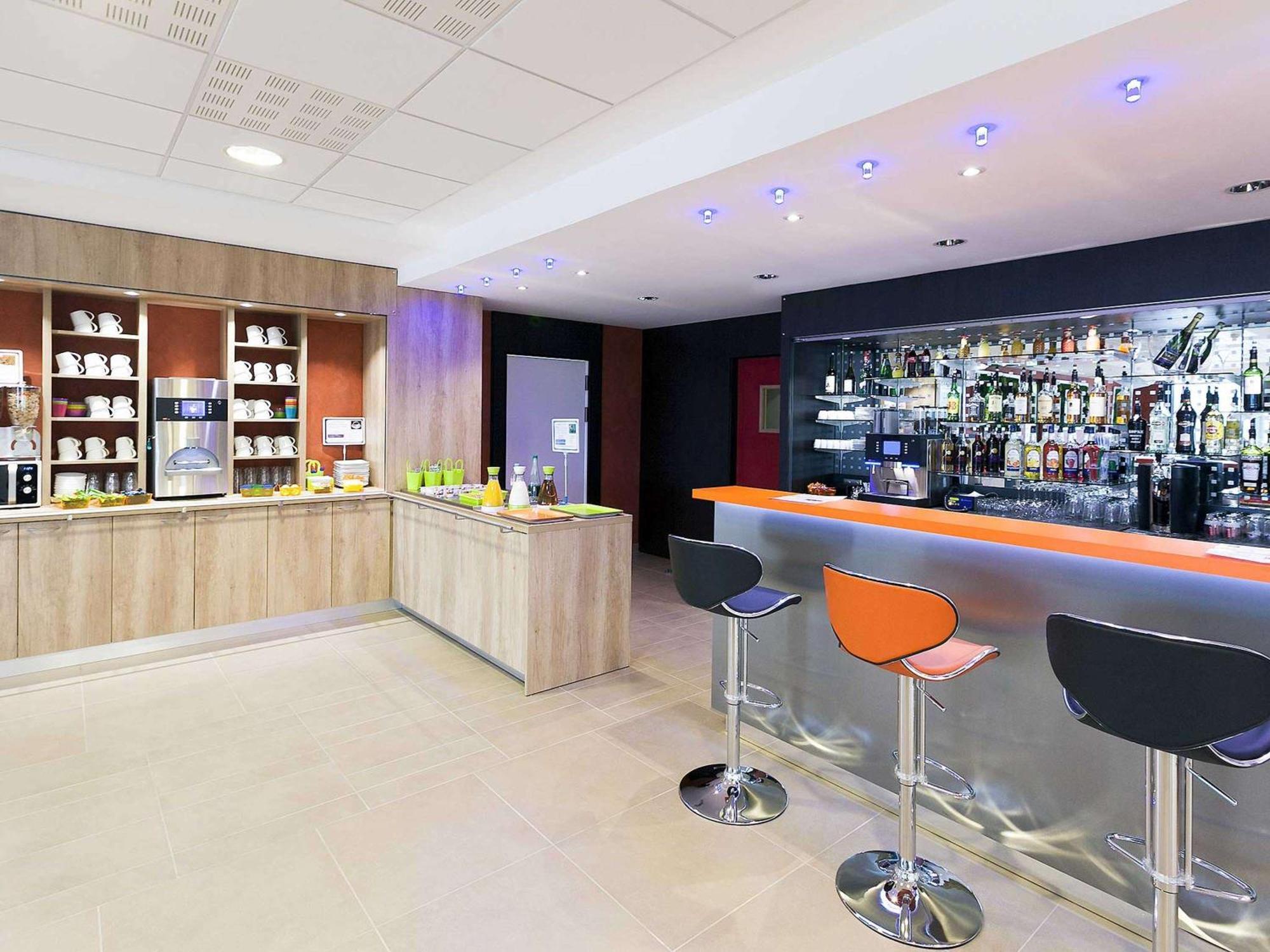 Ibis Styles Flers Hotel Exterior photo