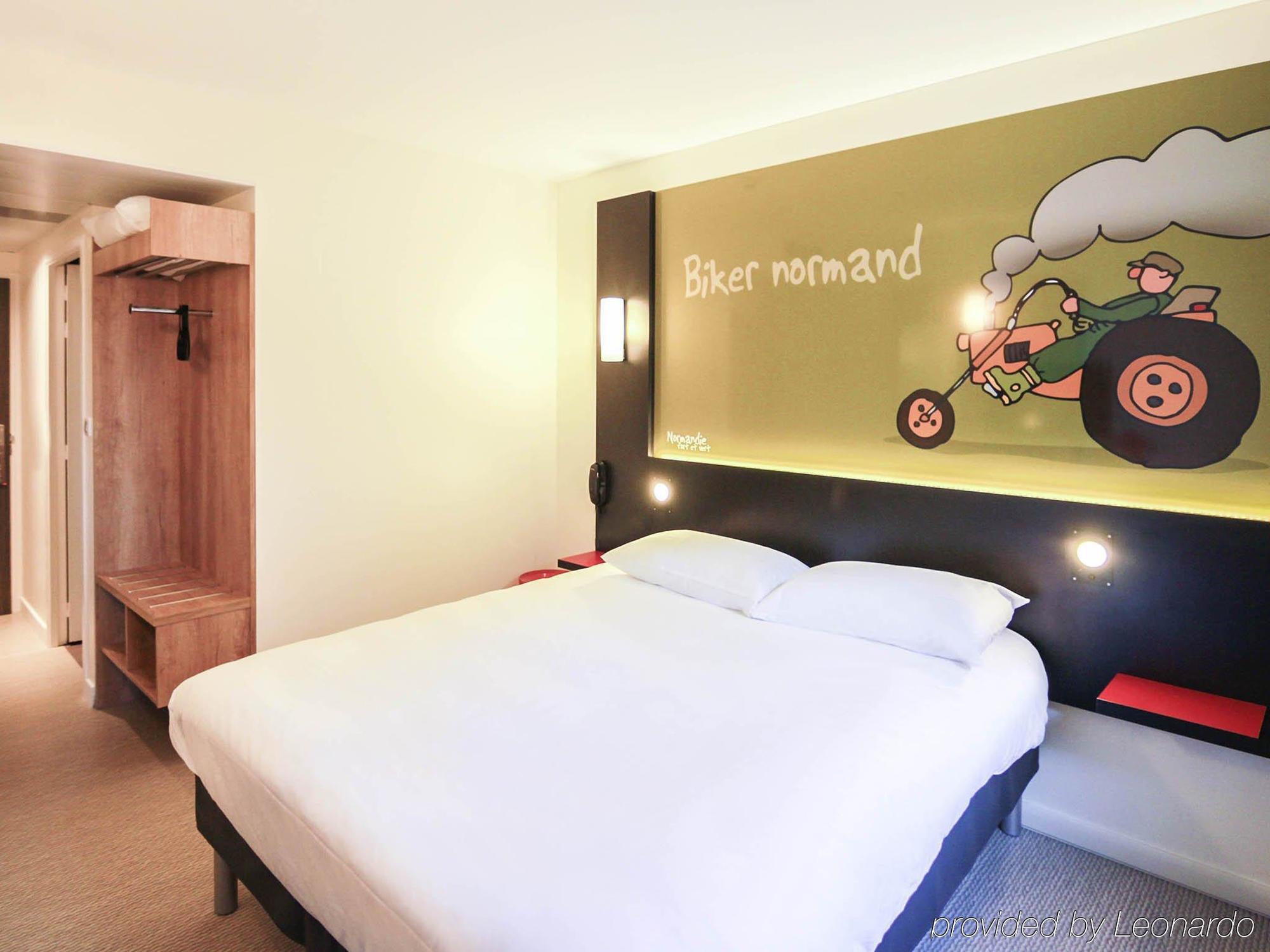 Ibis Styles Flers Hotel Exterior photo